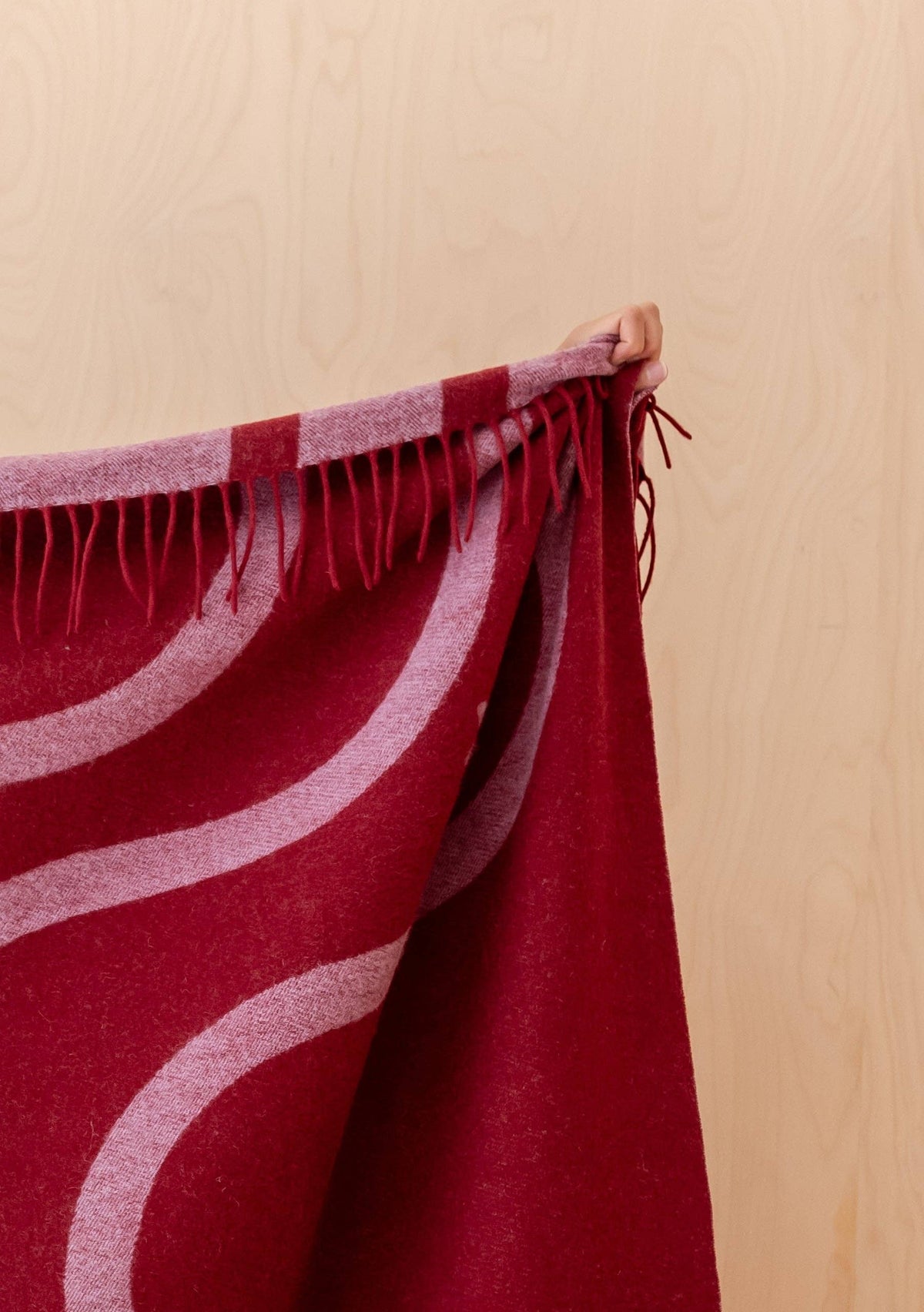 Lambswool Blanket in Red Wave Jacquard