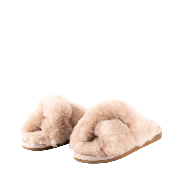 Shepherd of Sweden sheepskin slippers Lovisa in colour honey