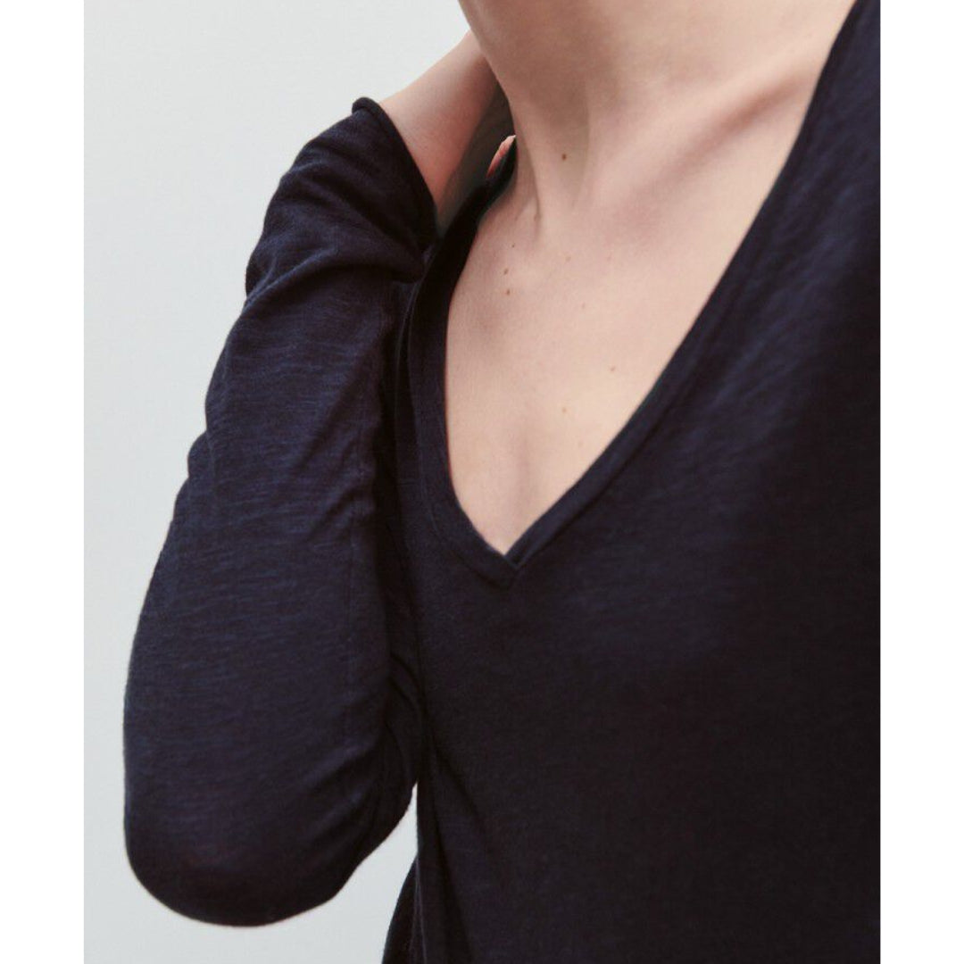 A close up photo of American Vintage Jac52 long sleeved t-shirt in navy available to buy from Stripes a UK stockist 